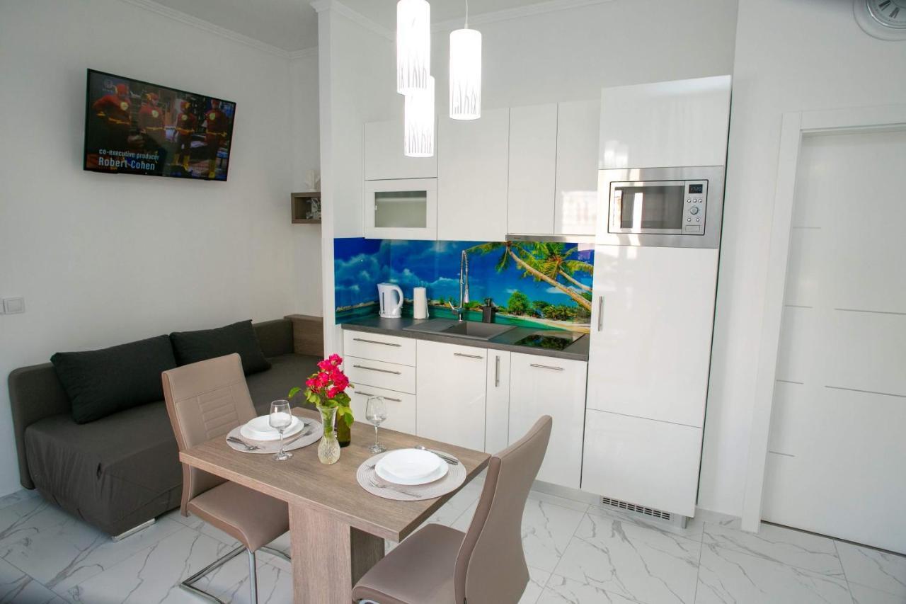 Apartments Sun Dance With Heated Pool Novalja Zewnętrze zdjęcie
