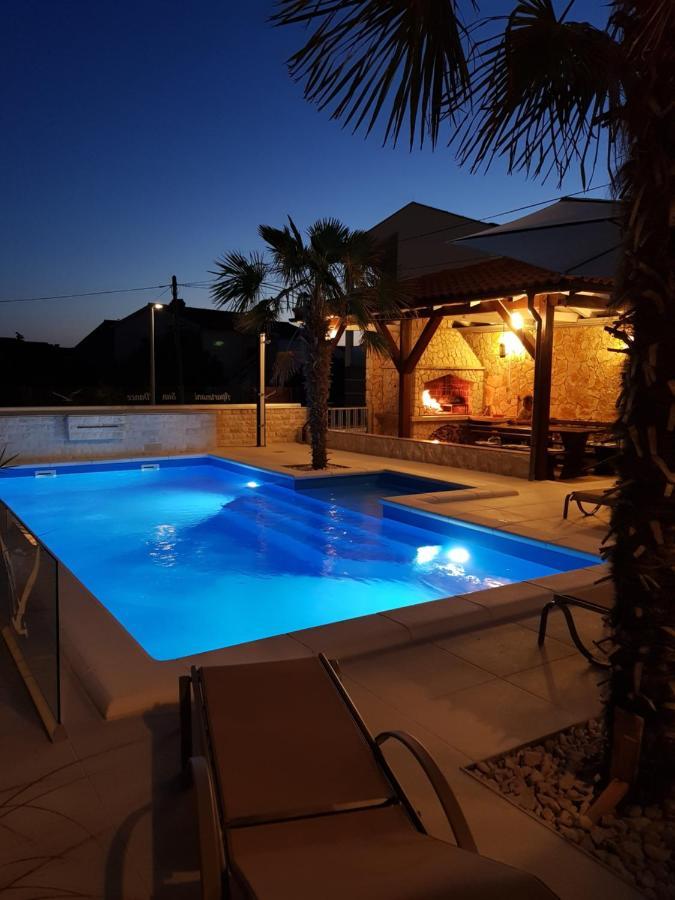 Apartments Sun Dance With Heated Pool Novalja Zewnętrze zdjęcie