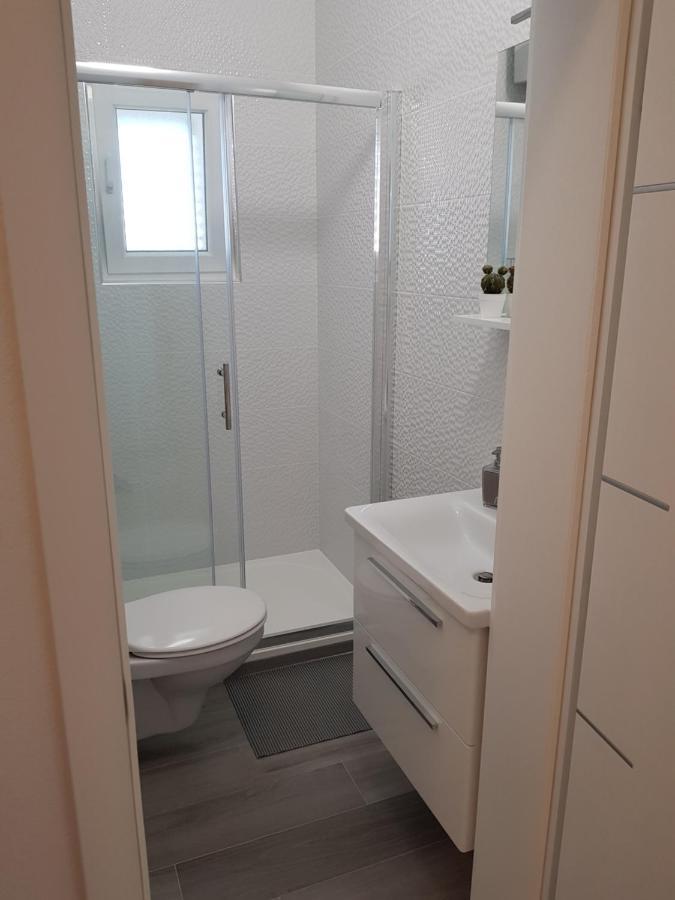 Apartments Sun Dance With Heated Pool Novalja Zewnętrze zdjęcie