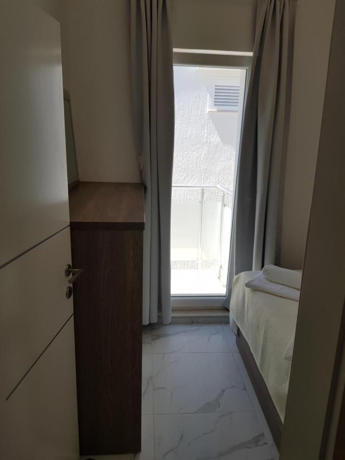 Apartments Sun Dance With Heated Pool Novalja Zewnętrze zdjęcie