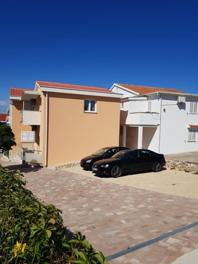 Apartments Sun Dance With Heated Pool Novalja Zewnętrze zdjęcie